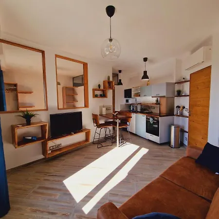Incroyable T2 Plein De Charme Avec Balcon Vue à L'entrée D'ajaccio Appartement Ajaccio (Corsica)