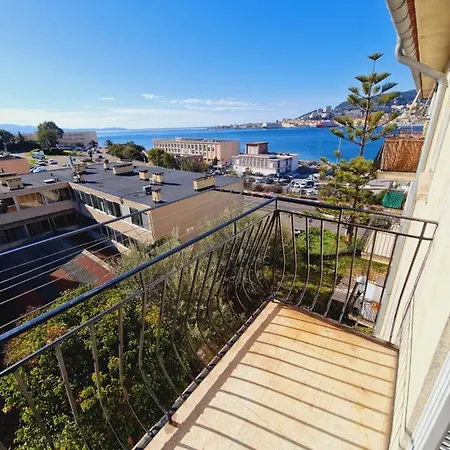 Incroyable T2 Plein De Charme Avec Balcon Vue A L'entree D'ajaccio Аяччо